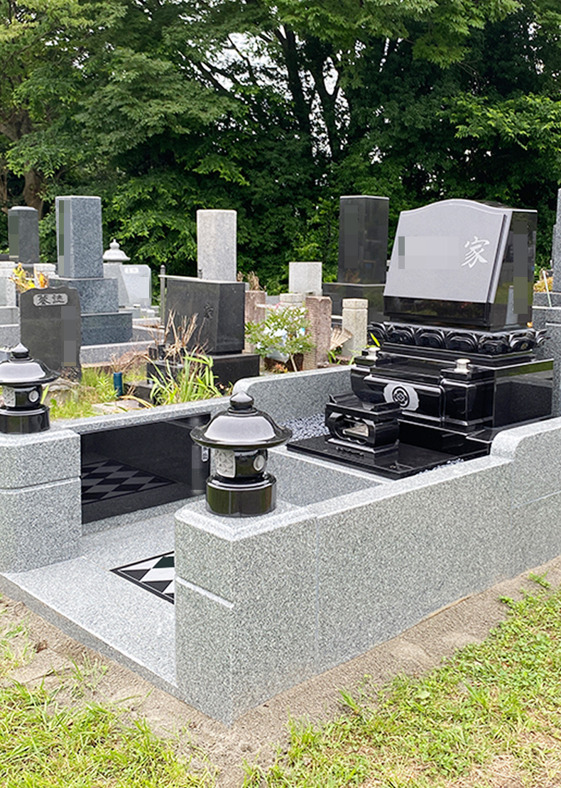 T22-038-02_一般普通型墓地（インド産山崎石　洋型３段高級型）