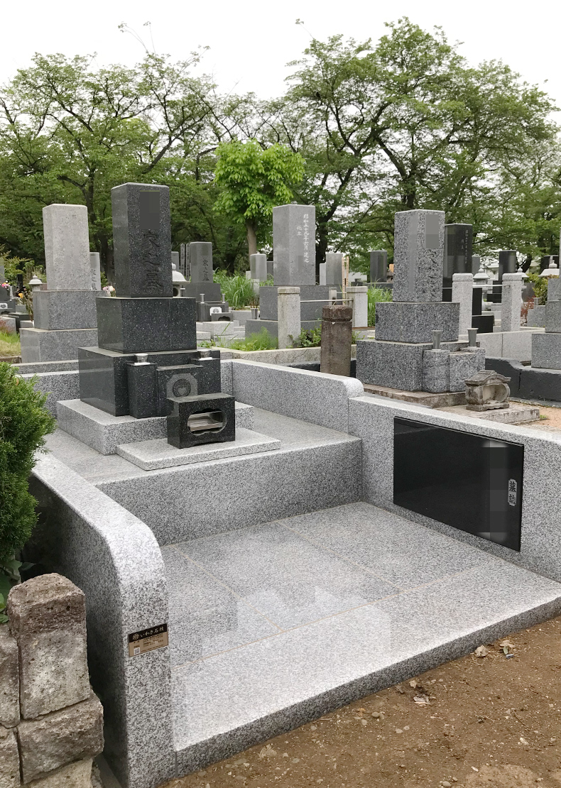 T23-002-03_6㎡墓地（外柵リフォーム 中国産 宝永石 標準フロア型 親柱なし）