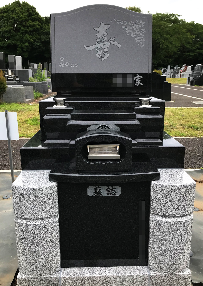 T23-013-01_1㎡墓地（インド産 山崎石 洋型3段型）