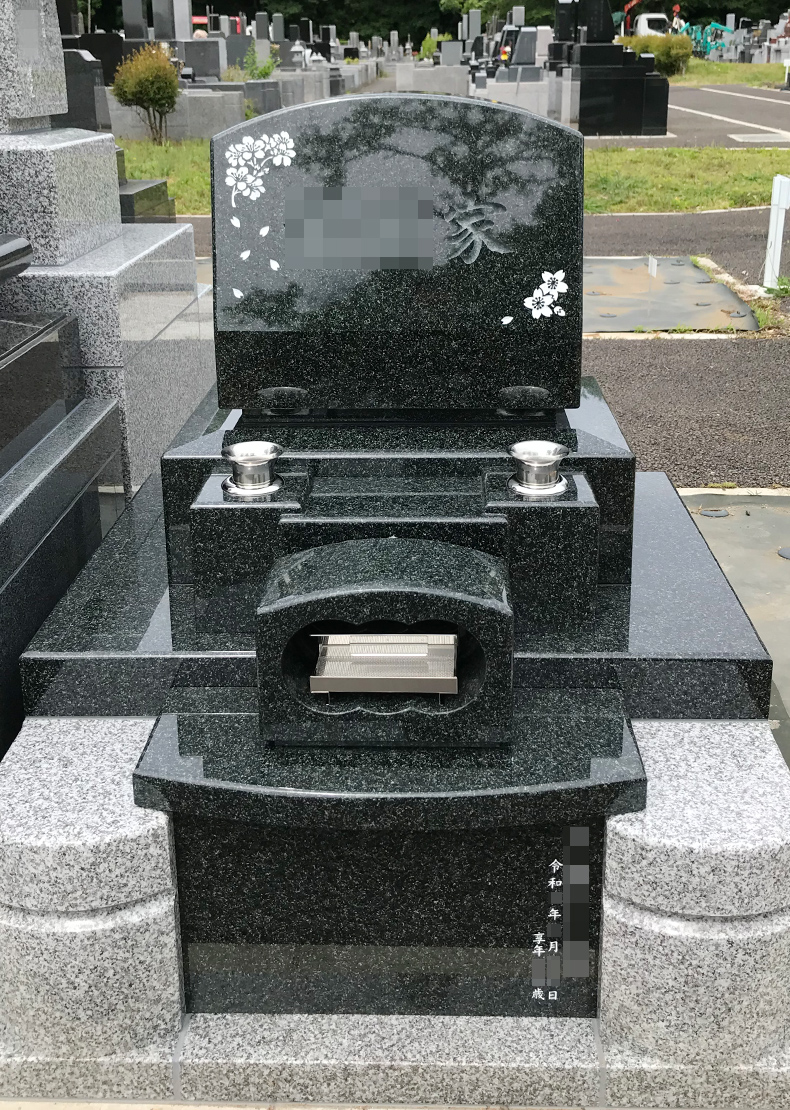 T23-021-01_1㎡墓地（インド産 新若葉石 洋型2段型）