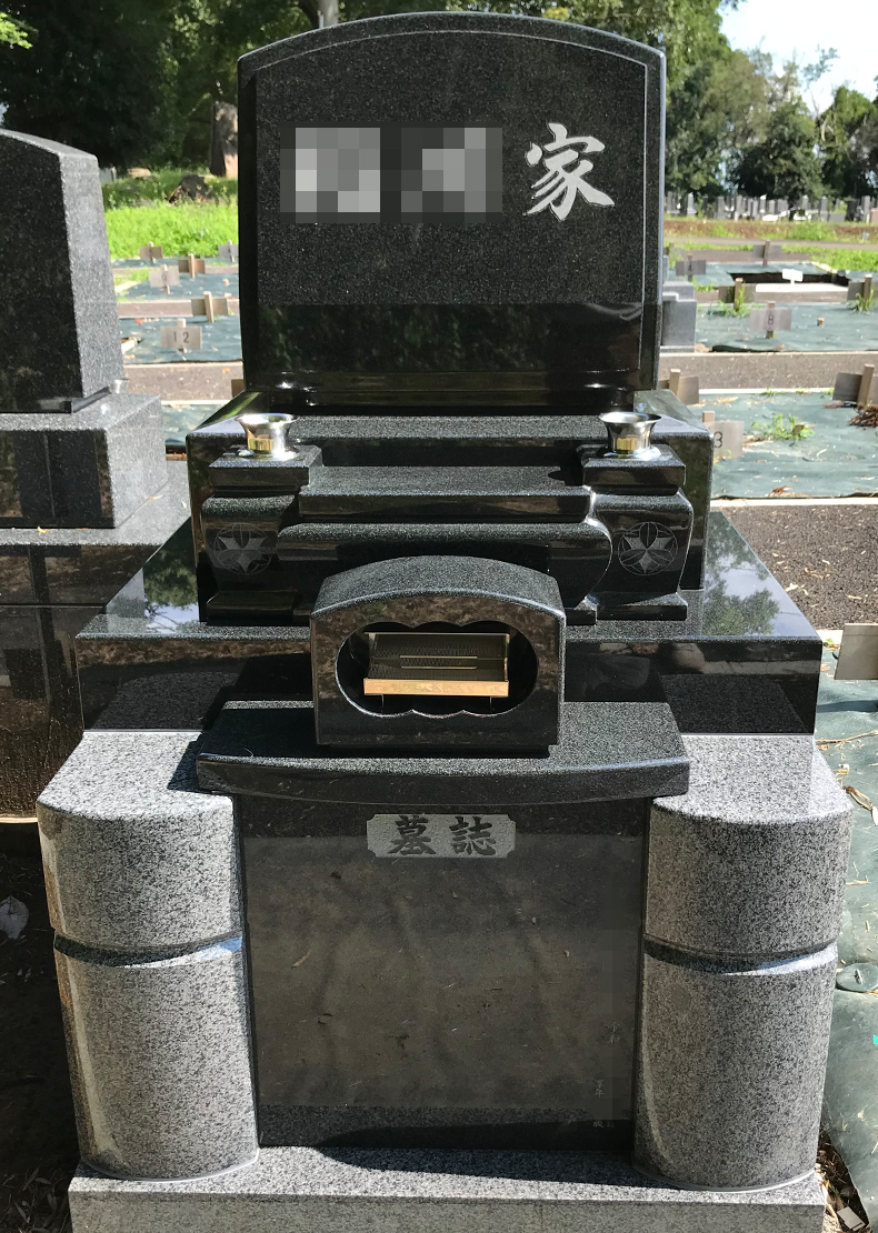 T23-019-01_1㎡墓地（インド産 山崎石 洋型3段型）