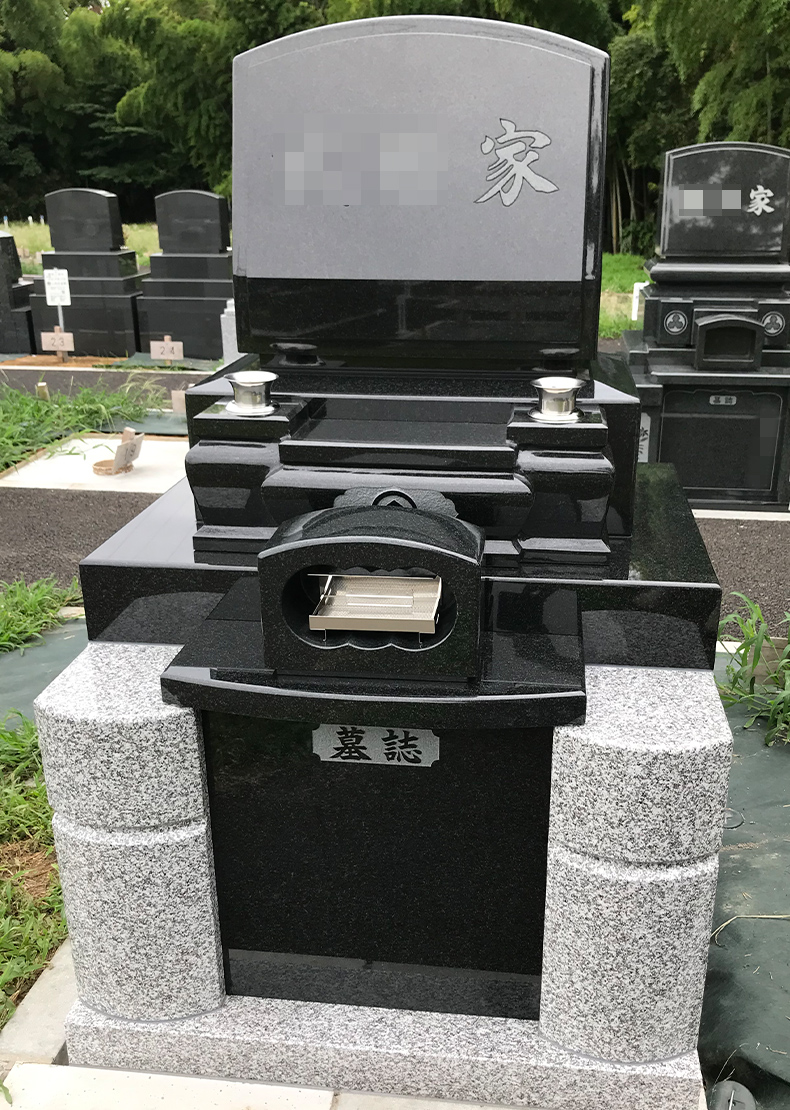 T23-031-01_1㎡墓地（インド産 山崎石 洋型3段型）